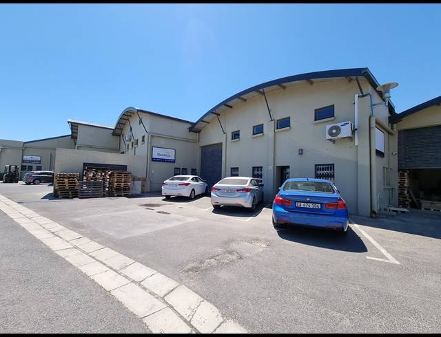 317M² WAREHOUSE TO LET IN ATLAS GARDENS